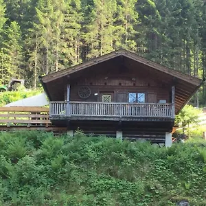Chalet Wasserfallhuette, Saalbach-Hinterglemm