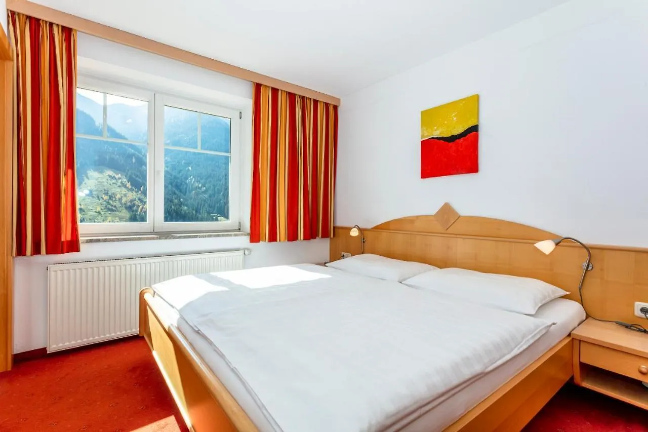 Eberharthof Apartment Saalbach-Hinterglemm 0*,  Austria